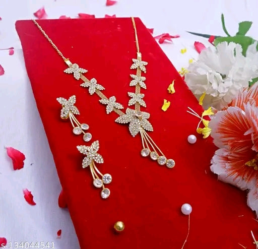 Floral American Daimond Nacklace Set