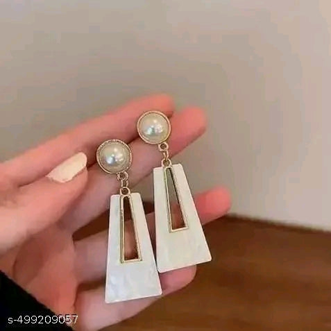 Chic White and pearl Drop Earring