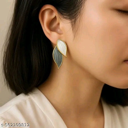 Duo Leaf Elegance Partywear Earring