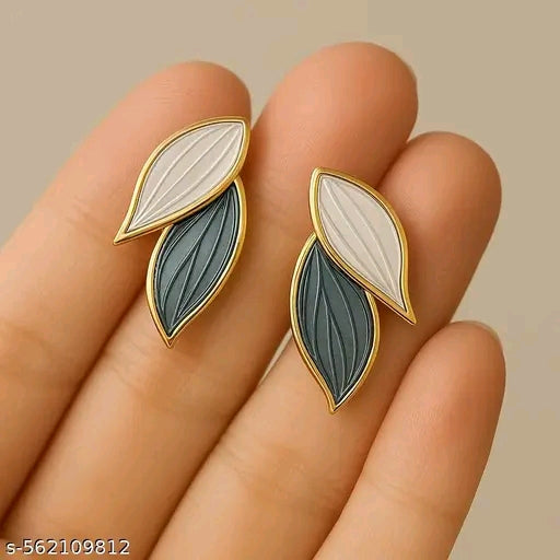 Duo Leaf Elegance Partywear Earring