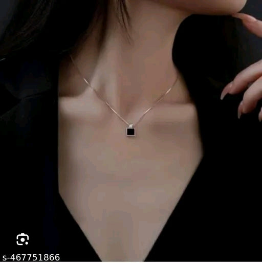 Pendants & chain