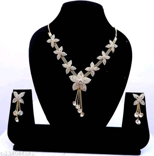 Floral American Daimond Nacklace Set