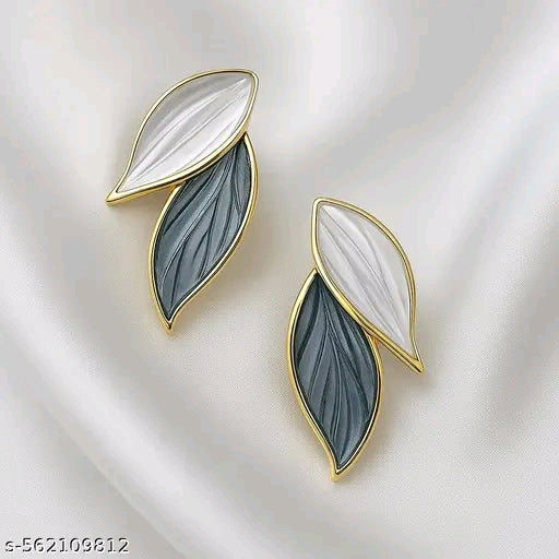 Duo Leaf Elegance Partywear Earring